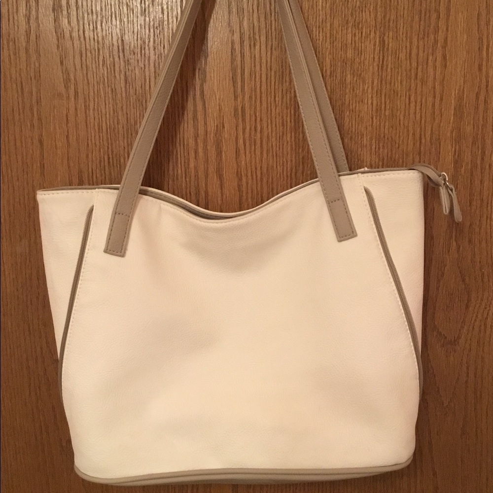Alfred Dunner Tote